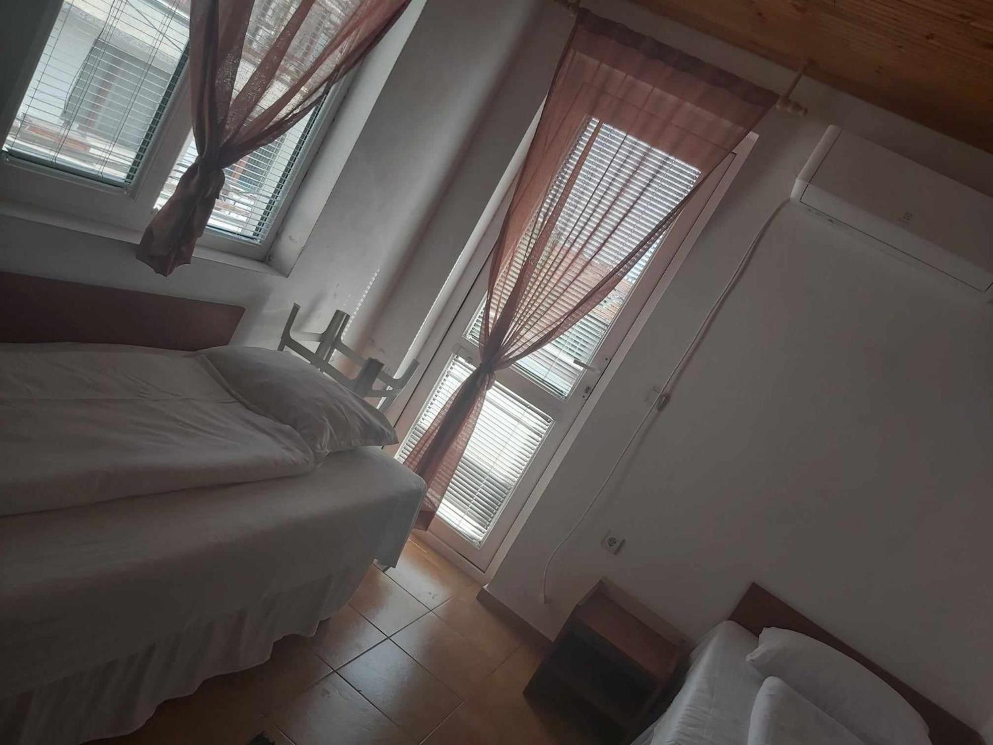 Guest Rooms Grudovi Obsor Exterior foto